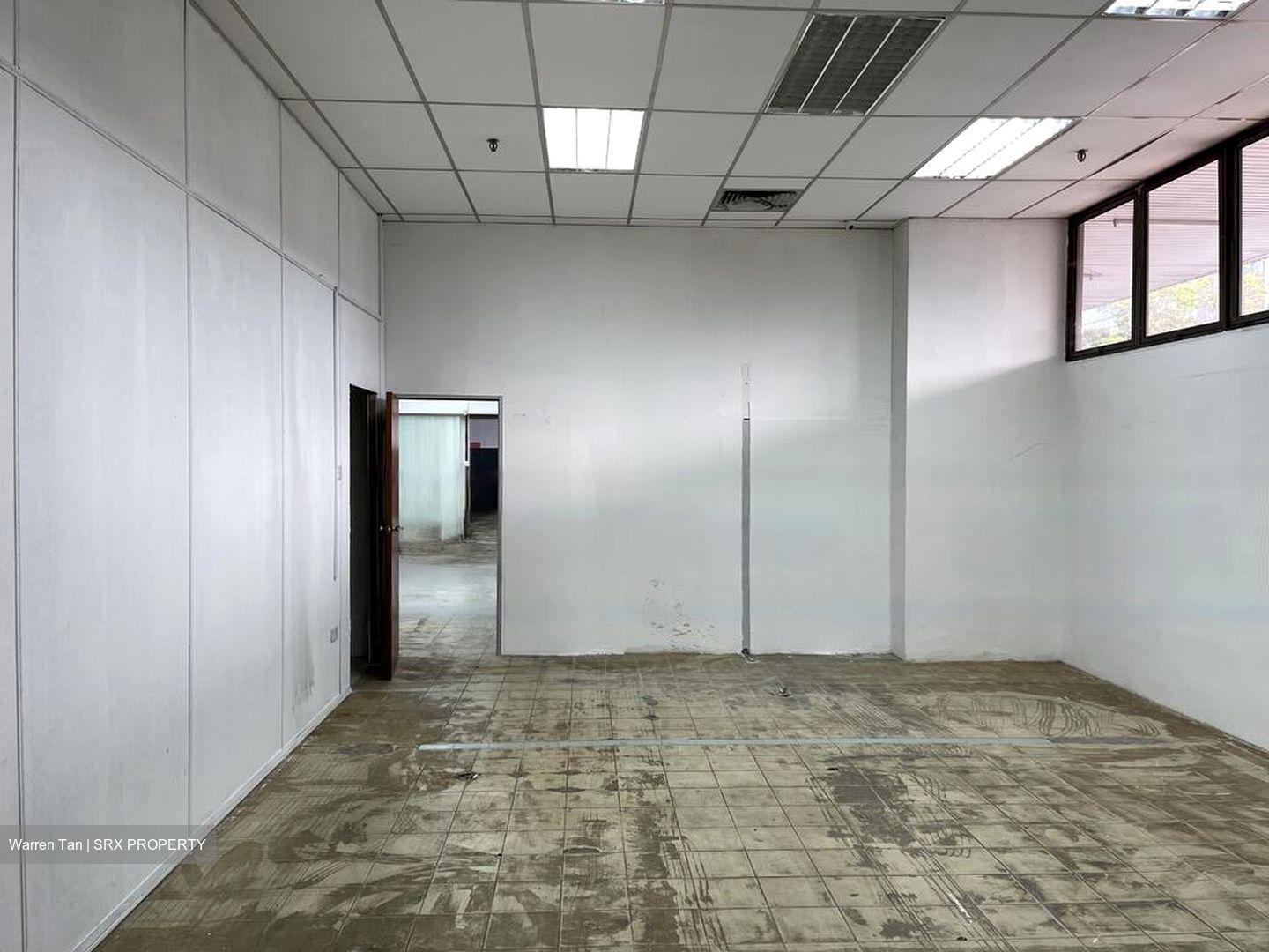 Sindo Industrial Building (D13), Factory #497386011